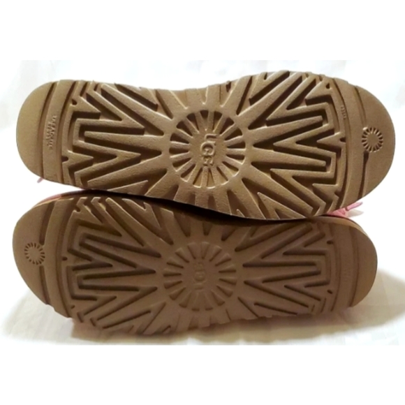 UGG Red Suede Leather Remora Classic Short Boots Crystals Buckle Sz 9 - Picture 11 of 12